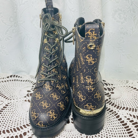 NEW Guess Women's Ankle Boots Fearne Logo Lug Sole Color Brown Zipper Size 10 M. - Picture 8 of 17